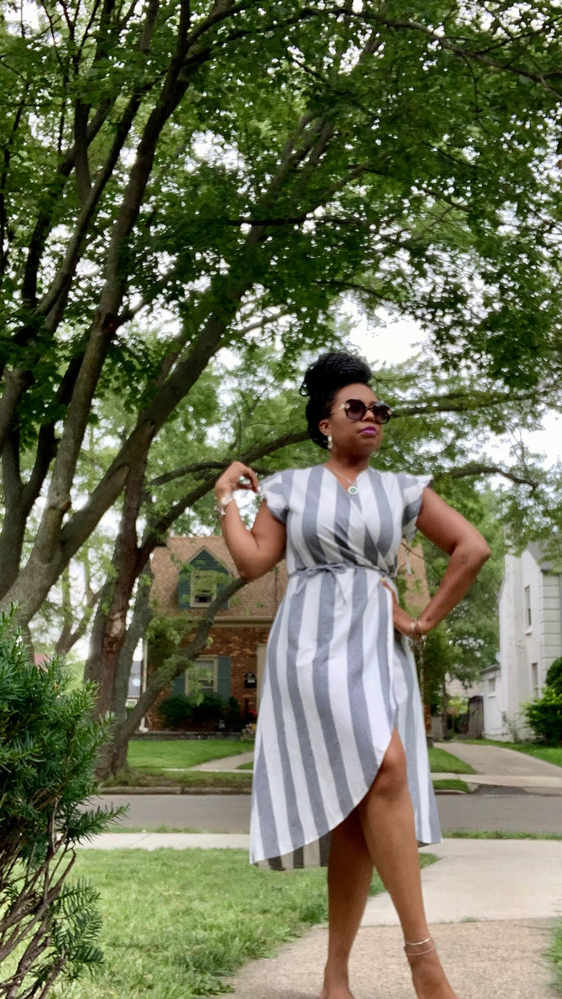 grey white striped dress Gray & Wrap pink color maxi dress and knuckle listing:c325568a-28d5-45ea-9578-ebc0aa53e71d Mint Green Strless Asymmetril